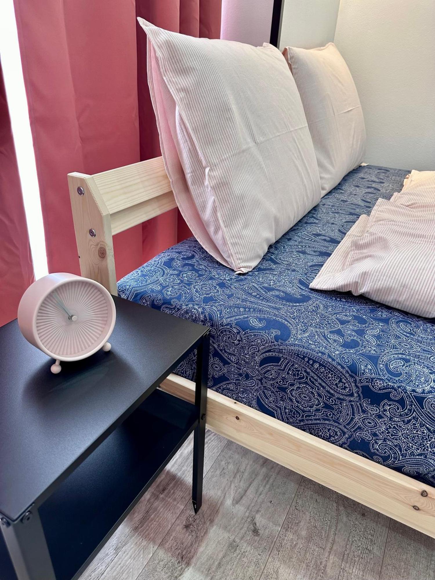 The Rainbow 9 Apartman Szófia Kültér fotó